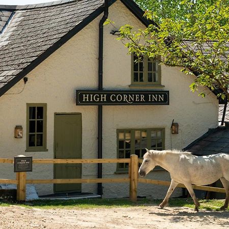 High Corner Inn Godshill  Екстер'єр фото