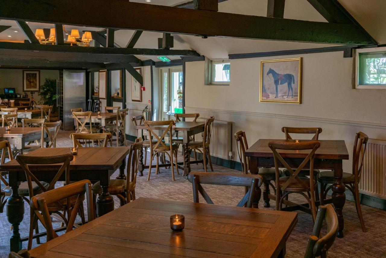 High Corner Inn Godshill  Екстер'єр фото